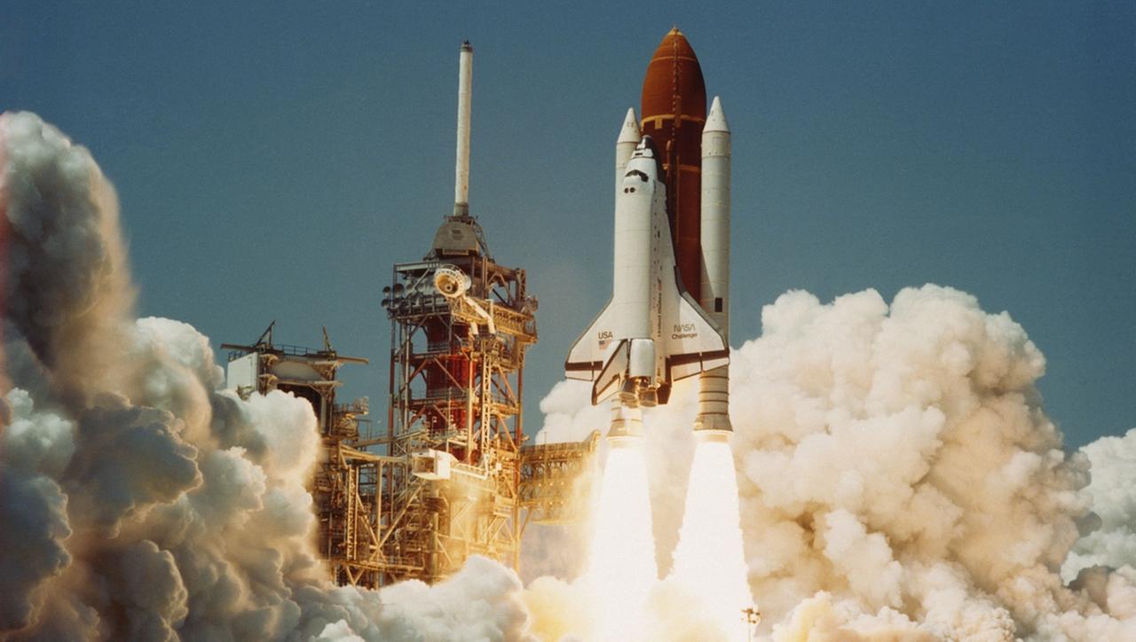 Start der Challenger zu ihrem Jungfernflug 1983 Start der Challenger zu ihrem Jungfernflug 1983