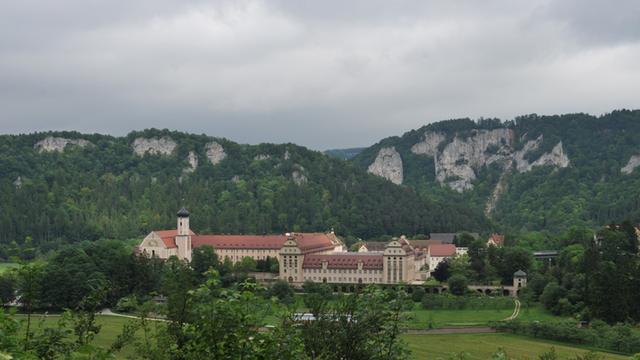 Die Erzabtei St.Martin mit dem Benediktinerkloster in Beuron im Donautal.