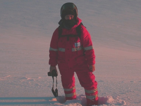 Anne Hoffmann vom Alfred-Wegener-Institut schreibt für den Deutschlandfunk aus dem Schnee auf Spitzbergen.