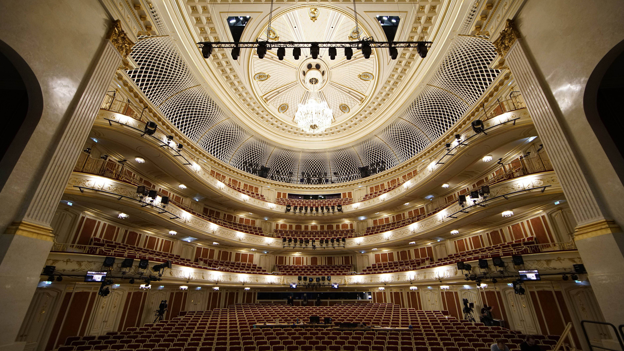 Berliner Staatsoper Vor Wiedereröffnung - "Schöne Spielzeit ...