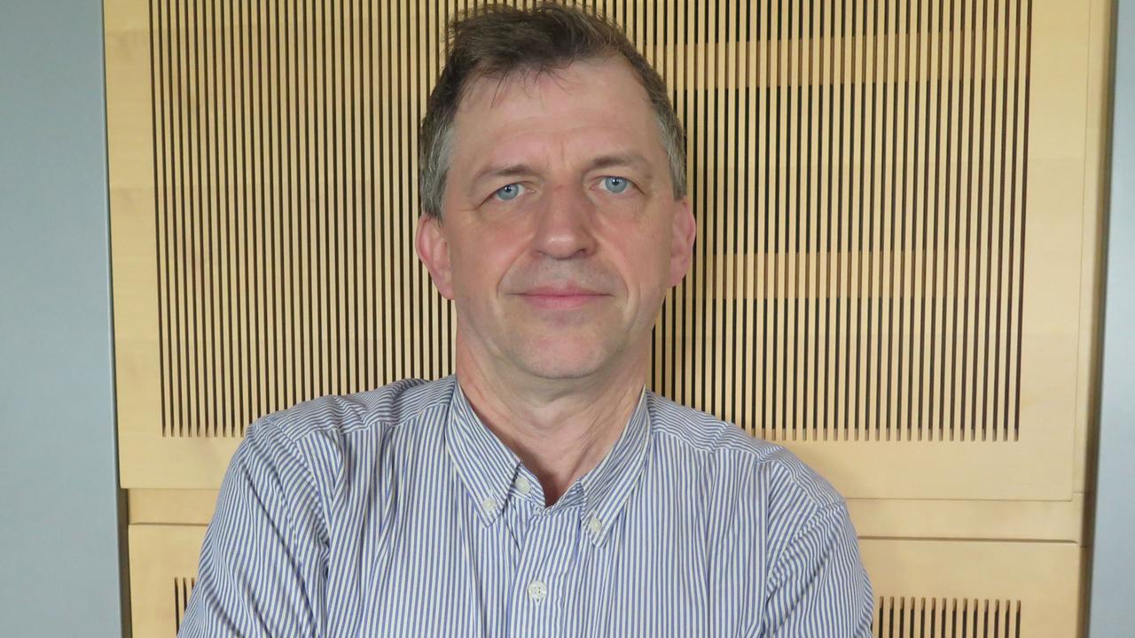 Der Künstler und Musiker Wolfgang Müller Der Künstler und Musiker Wolfgang Müller