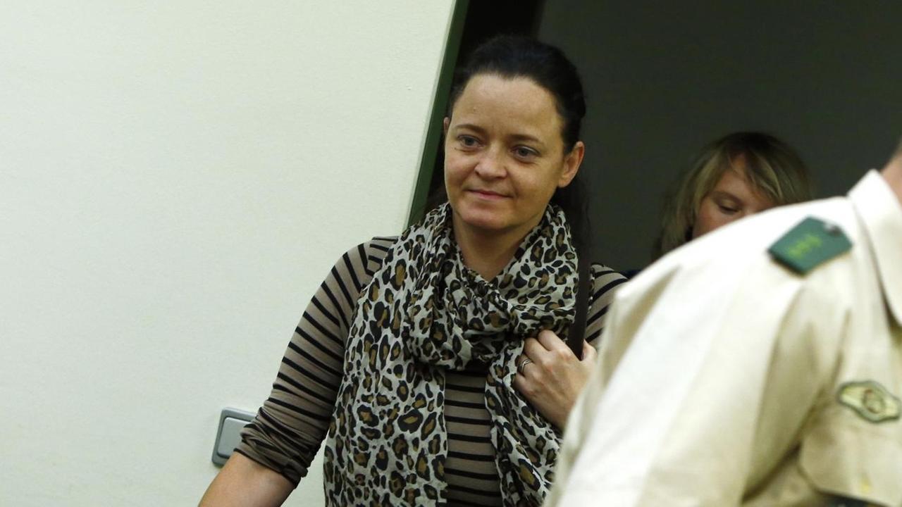 Beate Zschäpe am 19. Juli 2017 beim NSU-Prozess in München. Beate Zschäpe am 19. Juli 2017 beim NSU-Prozess in München.
