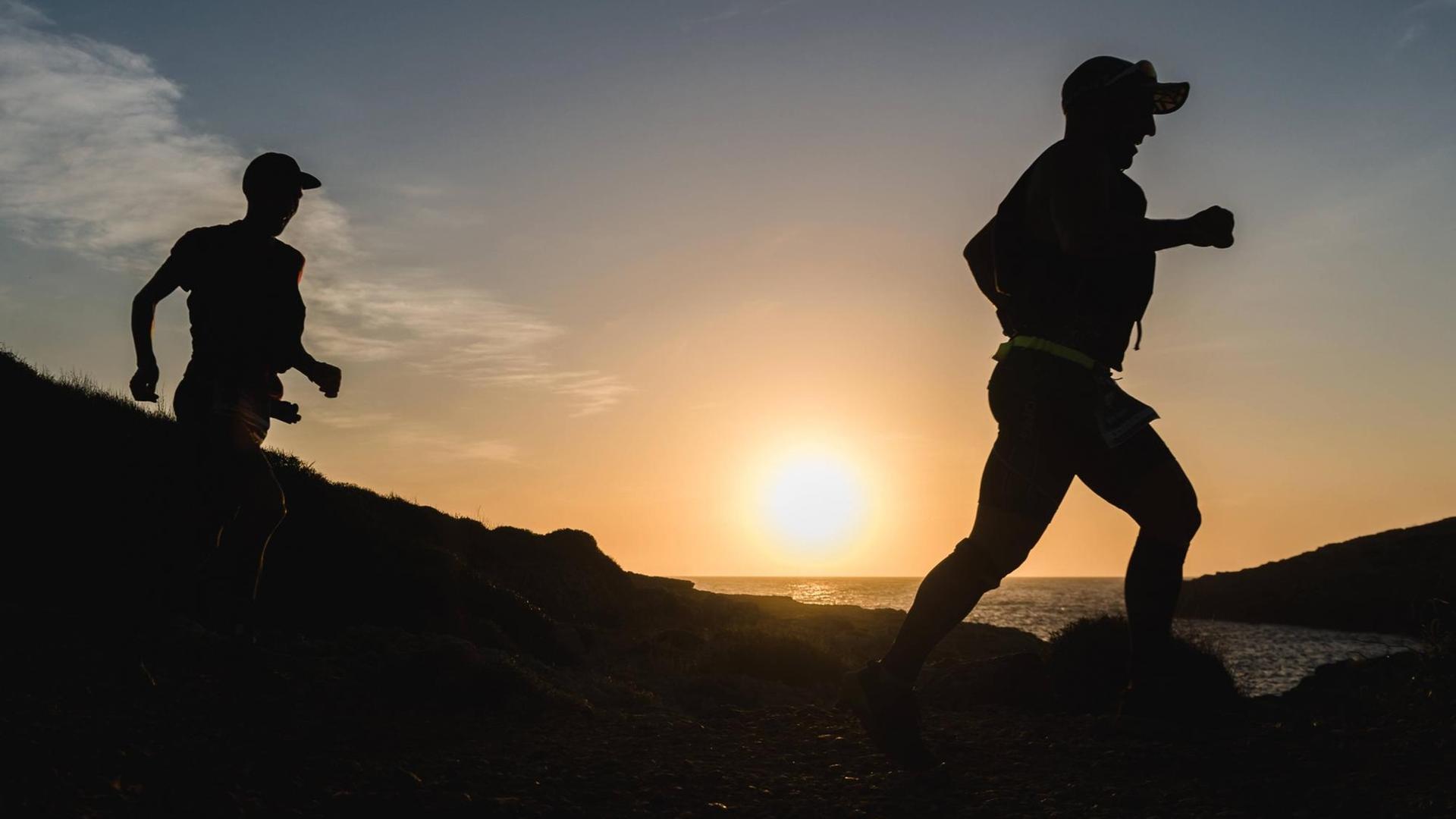 Sport Bilder des Tages May 22, 2021, Menorca, Spain: Trail runners participate at the 2nd day in the Menorca Trail Cami de Cavalls around the Balearic Island, one of the longest in Europe. Due to the COVID-19 crisis, the 2021 edition of this 185km ultra-trail is split into two parts to comply with the ongoing curfew between 11 pm and 6 am. Spain - ZUMAo105 20210522_zap_o105_001 Copyright: xMatthiasxOesterlex Sport Bilder des Tages May 22, 2021, Menorca, Spain: Trail runners participate at the 2nd day in the Menorca Trail Cami de Cavalls around the Balearic Island, one of the longest in Europe. Due to the COVID-19 crisis, the 2021 edition of this 185km ultra-trail is split into two parts to comply with the ongoing curfew between 11 pm and 6 am. Spain - ZUMAo105 20210522_zap_o105_001 Copyright: xMatthiasxOesterlex