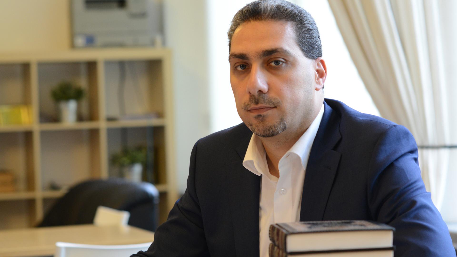 Der syrische Oppositionsvertreter Sadiqu Al-Mousllie Der syrische Oppositionsvertreter Sadiqu Al-Mousllie