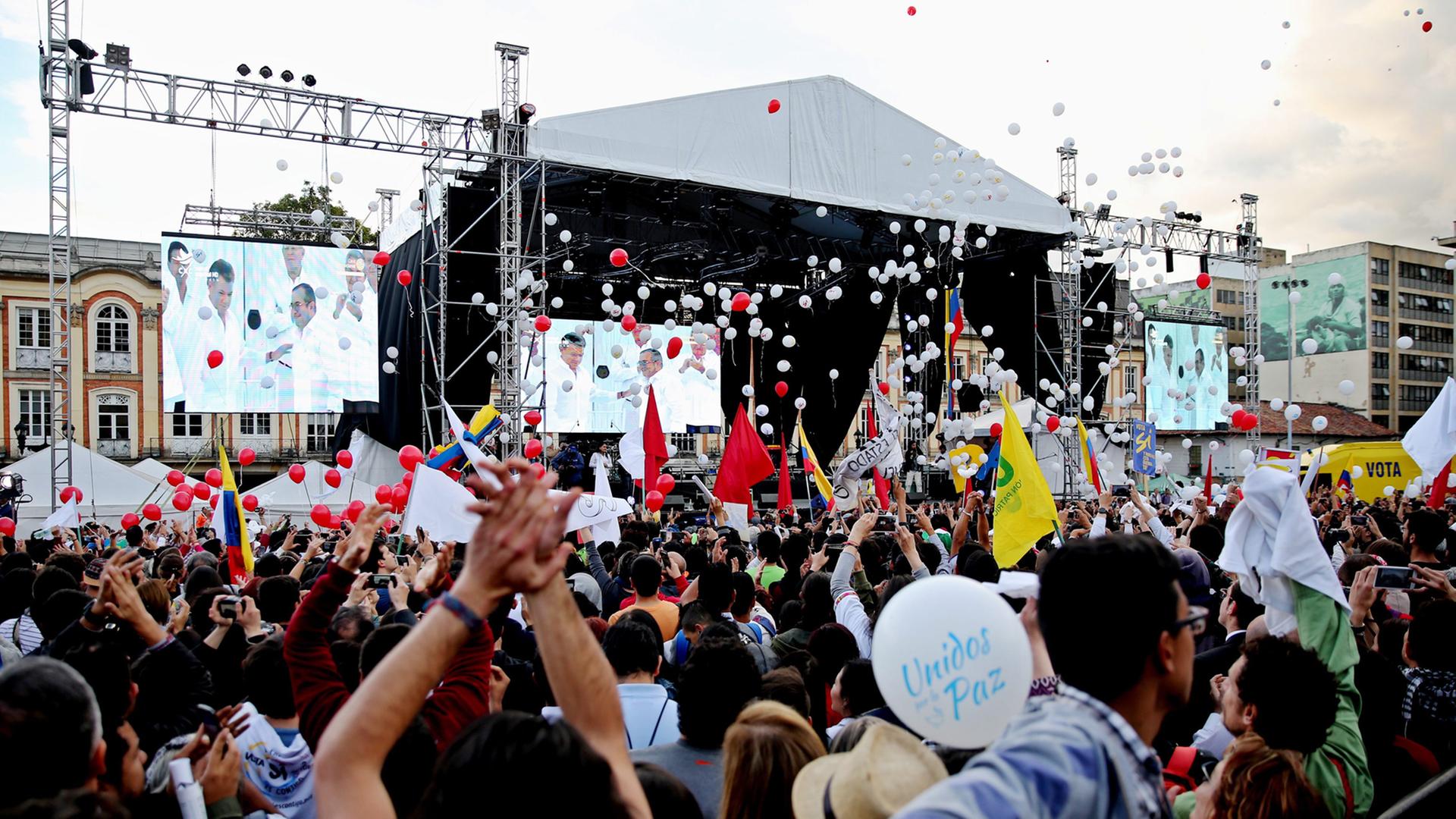 Bei der Unterzeichnung des Friedensvertrags zwischen der FARC und der Regierung gab es Konzerte.