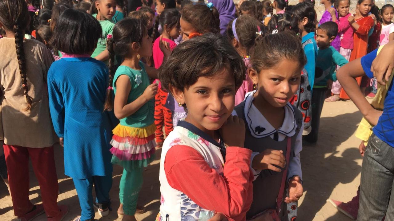 Mädchen im Flüchtlingslager Debaga