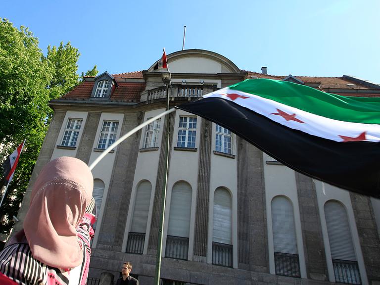 Die syrischen Botschaft in Berlin: Viele Flüchtlinge fühlen sich hier nicht mehr gut aufgehoben.