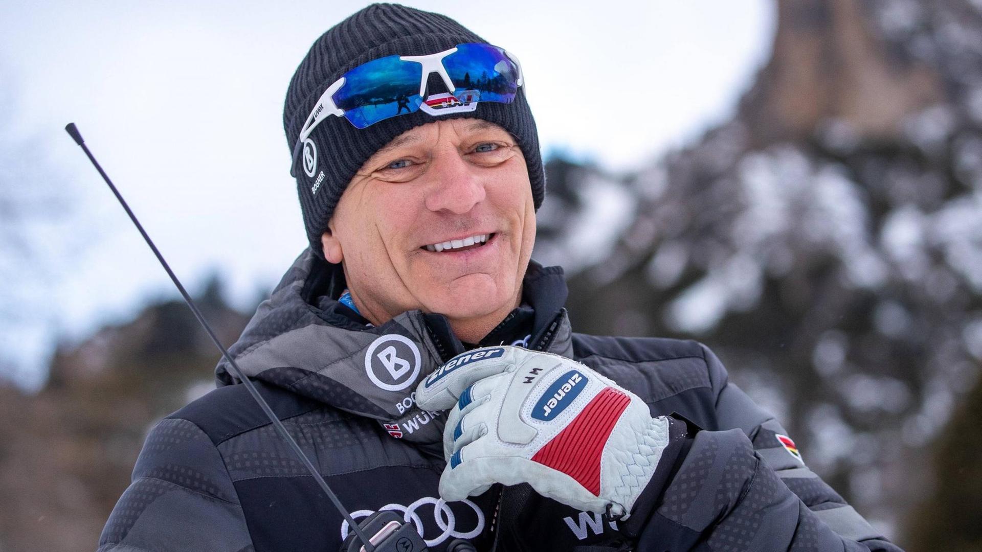 17.01.2019, Olympia delle Tofane, Cortina d Ampezzo, ITA, FIS Weltcup Ski Alpin, Abfahrt, Damen, 1. Training, Streckenbesichtigung, im Bild Wolfgang Maier (DSV Sportdirektor Ski Alpin) // Wolfgang Maier DSV sports director Alpine Skiing during the course inspection for the 1st training run in the ladie s Downhill of FIS ski alpine world cup at the Olympia delle Tofane in Cortina d Ampezzo, Italy on 2019/01/17. Cortina d Ampezzo *** 17 01 2019 Olympia delle Tofane Cortina d Ampezzo ITA FIS World Cup Ski Alpine Downhill Ladies 1 Training Course visit in picture Wolfgang Maier DSV Sports director Ski Alpine Wolfgang Maier DSV sports director Alpine Skiing during the course inspection for the 1st training run in the ladie s Downhill of FIS ski alpine world cup at the Olympia delle Tofane in Cortina d Ampezzo Italy on 2019 01 17 Cortina d Ampezzo PUBLICATIONxNOTxINxAUT EP_gro 17.01.2019, Olympia delle Tofane, Cortina d Ampezzo, ITA, FIS Weltcup Ski Alpin, Abfahrt, Damen, 1. Training, Streckenbesichtigung, im Bild Wolfgang Maier (DSV Sportdirektor Ski Alpin) // Wolfgang Maier DSV sports director Alpine Skiing during the course inspection for the 1st training run in the ladie s Downhill of FIS ski alpine world cup at the Olympia delle Tofane in Cortina d Ampezzo, Italy on 2019/01/17. Cortina d Ampezzo *** 17 01 2019 Olympia delle Tofane Cortina d Ampezzo ITA FIS World Cup Ski Alpine Downhill Ladies 1 Training Course visit in picture Wolfgang Maier DSV Sports director Ski Alpine Wolfgang Maier DSV sports director Alpine Skiing during the course inspection for the 1st training run in the ladie s Downhill of FIS ski alpine world cup at the Olympia delle Tofane in Cortina d Ampezzo Italy on 2019 01 17 Cortina d Ampezzo PUBLICATIONxNOTxINxAUT EP_gro