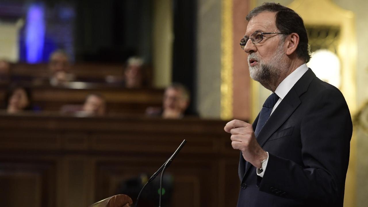 Spaniens Ministerpräsident Rajoy spricht vor dem Parlament in Madrid Spaniens Ministerpräsident Rajoy spricht vor dem Parlament in Madrid