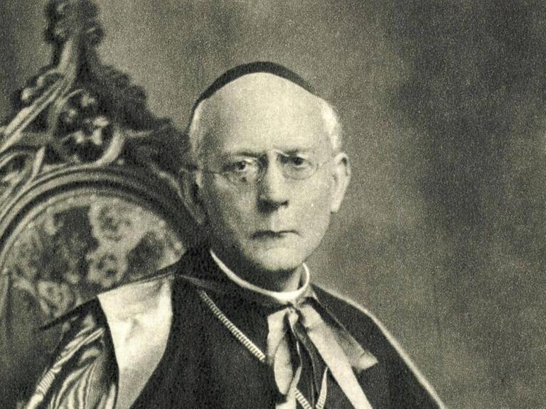 Adolf Kardinal Bertram, Fürsterzbischof von Breslau, gestorben 1945