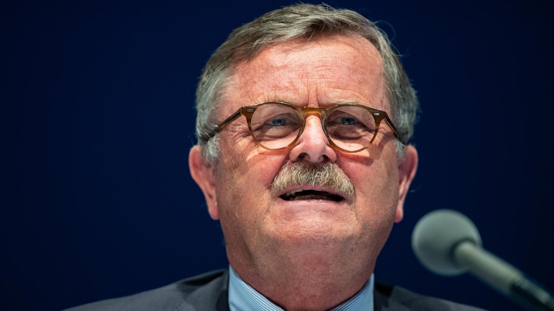 Frank Ulrich Montgomery ist Präsident des Weltärztebundes Frank Ulrich Montgomery ist Präsident des Weltärztebundes