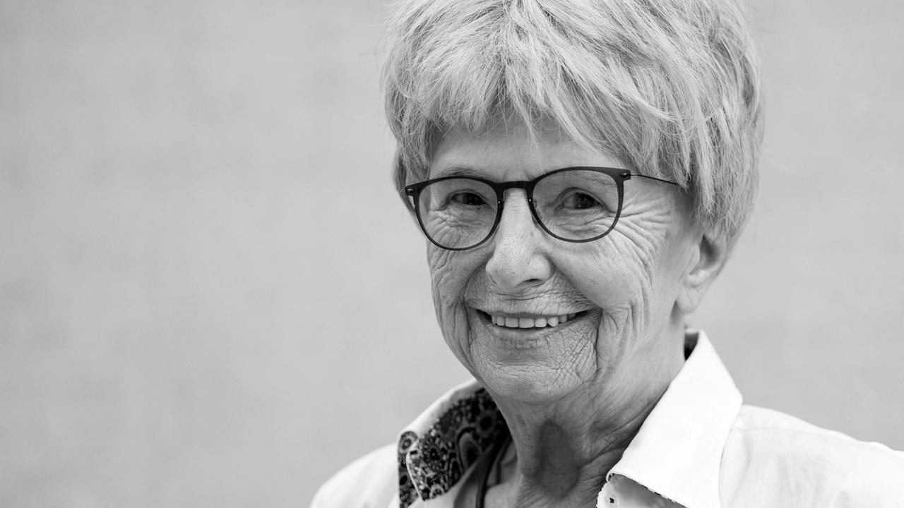 Die Schriftstellerin Mirjam Pressler bei einer Lesung in München am 13. Juni 2018 Die Schriftstellerin Mirjam Pressler bei einer Lesung in München am 13. Juni 2018