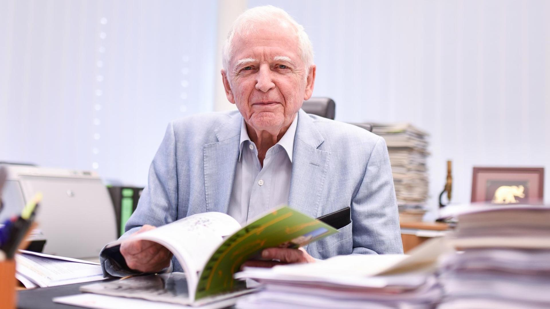 Der Medizin-Nobelpreisträger Harald zur Hausen Der Medizin-Nobelpreisträger Harald zur Hausen