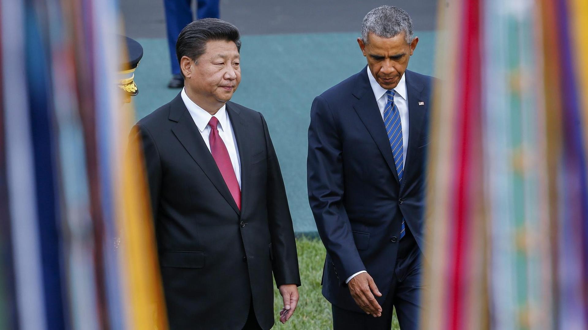 US-Präsident Obama und der chinesische Staatschef Xi vor dem Weißen Haus US-Präsident Obama und der chinesische Staatschef Xi vor dem Weißen Haus