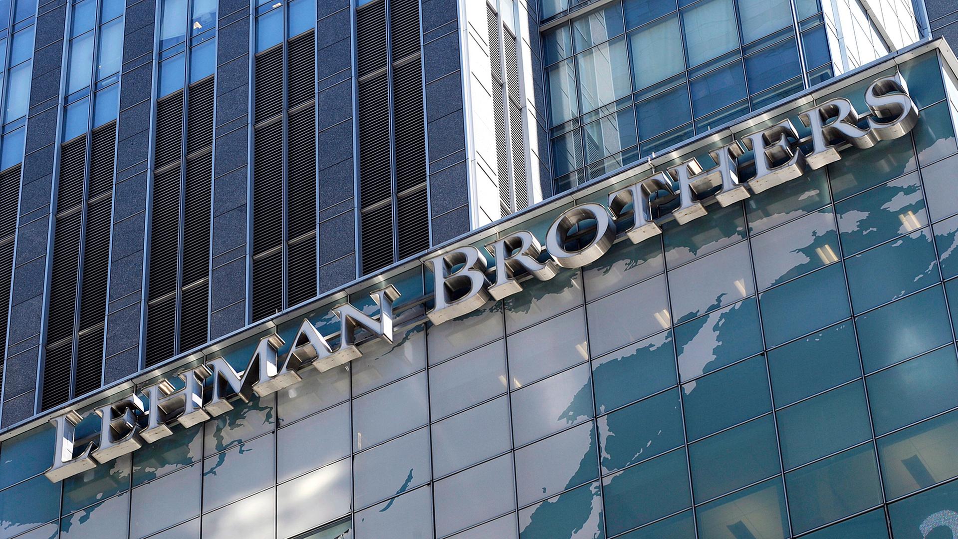 Geschäftssitz der Bank "Lehman Brothers" im Jahr 2008 - die Insolvenz brachte die weltweiten Finanzmärkte an ihre Grenzen. Geschäftssitz der Bank "Lehman Brothers" im Jahr 2008 - die Insolvenz brachte die weltweiten Finanzmärkte an ihre Grenzen.