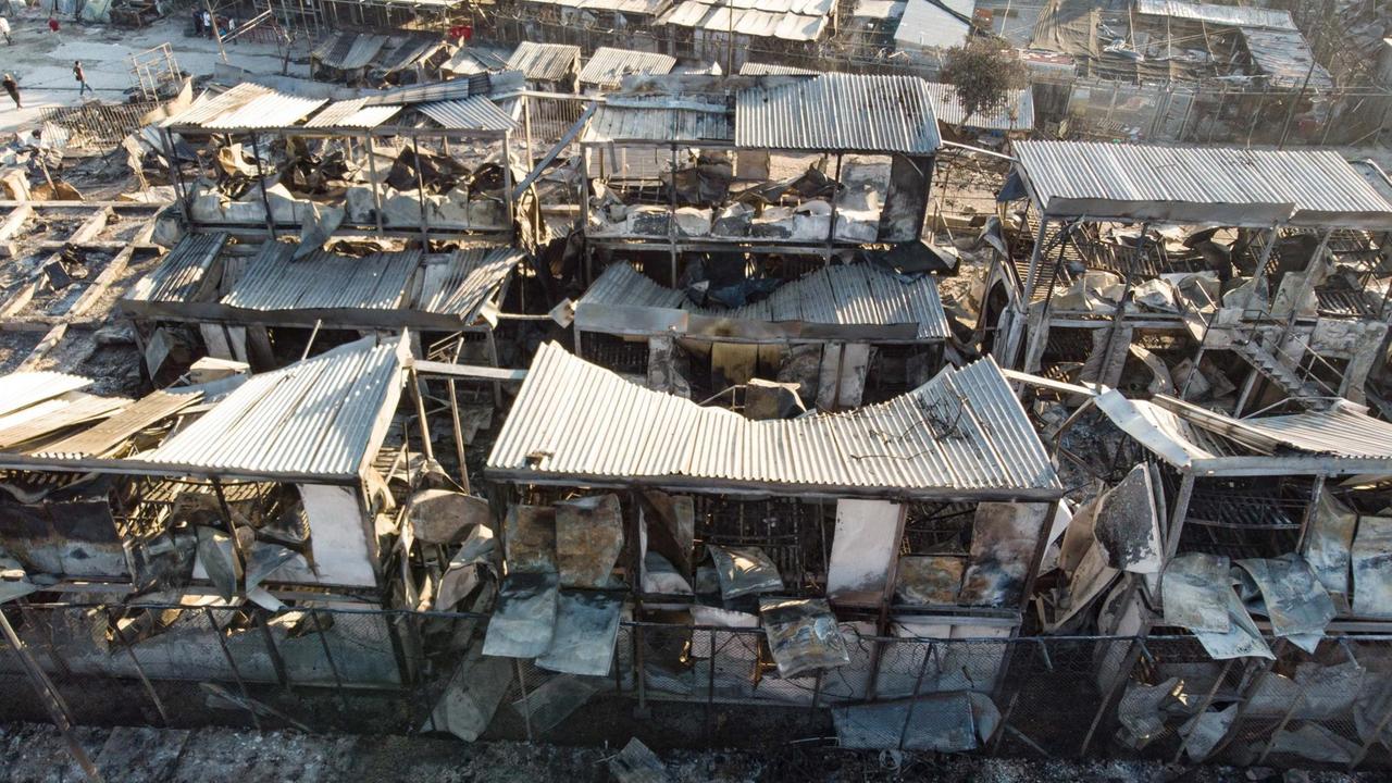 Eine Drohnen Aufnahme vom Flüchtlingscamp Moria nach dem Feuer. Lesbos, Griechenland, 9. September 2020. Eine Drohnen Aufnahme vom Flüchtlingscamp Moria nach dem Feuer. Lesbos, Griechenland, 9. September 2020.
