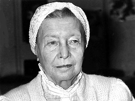 Die französische Schriftstellerin Simone de Beauvoir in Paris, 1983 Die französische Schriftstellerin Simone de Beauvoir in Paris, 1983