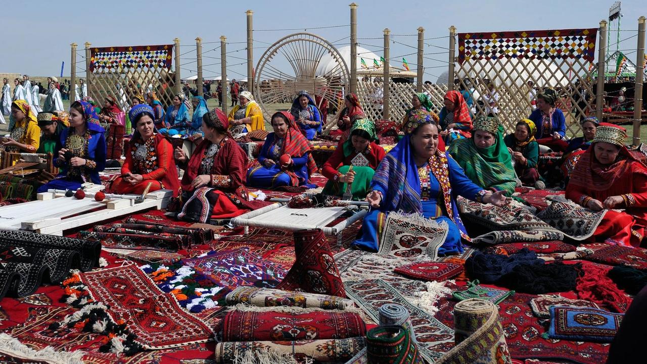 Turkmenistan - Isoliert und Interessengebiet verschiedener Großmächte