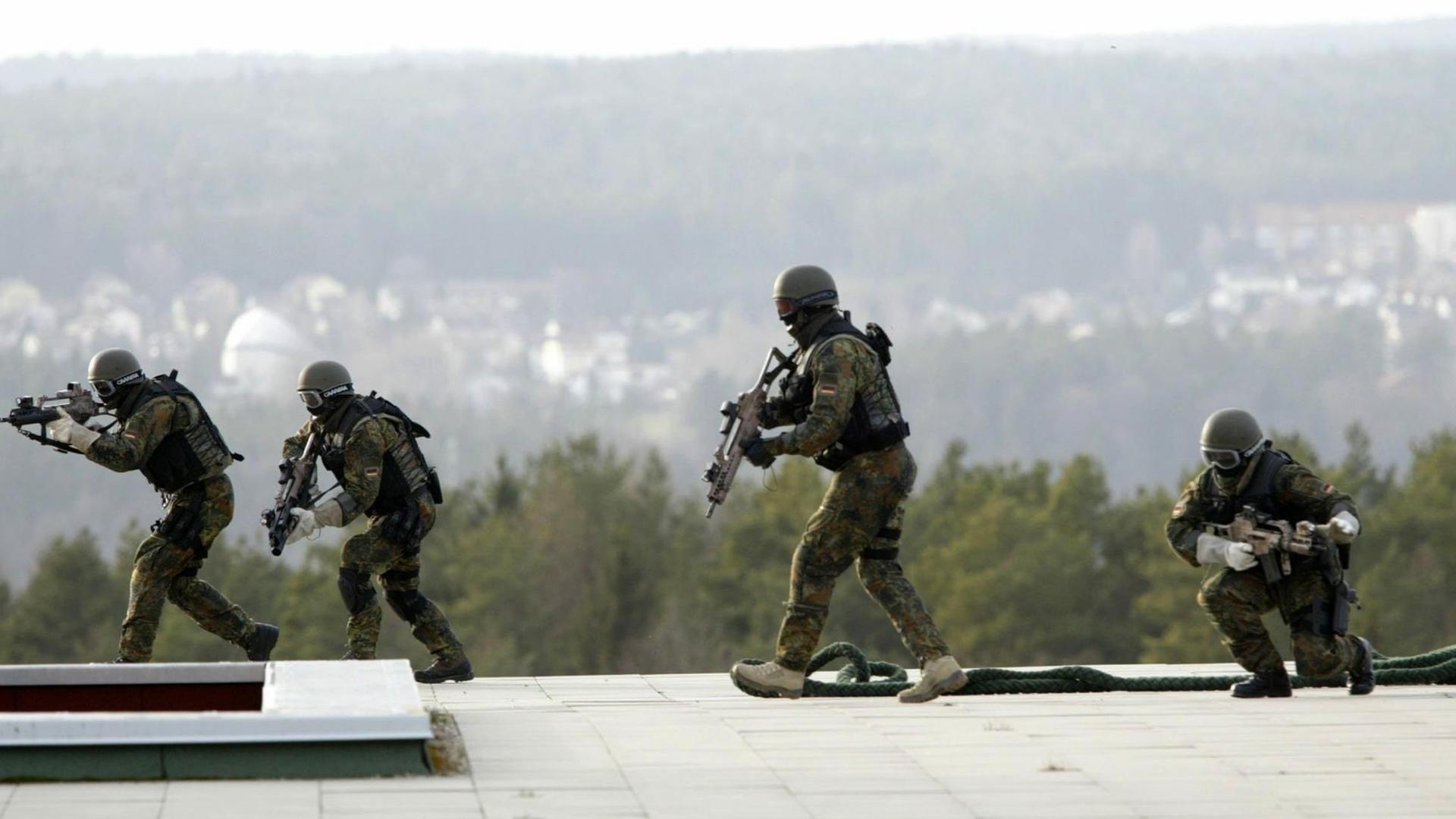 Militärnachrichtendienst MAD - KSK-Soldaten Wurden Vor Durchsuchung Gewarnt