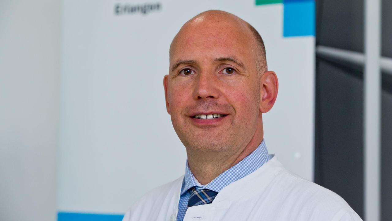 Der Direktor der Erlanger Frauenklinik Matthias Beckmann will auch in Deutschland Gebärmutter-Transplantationen durchführen Der Direktor der Erlanger Frauenklinik Matthias Beckmann will auch in Deutschland Gebärmutter-Transplantationen durchführen