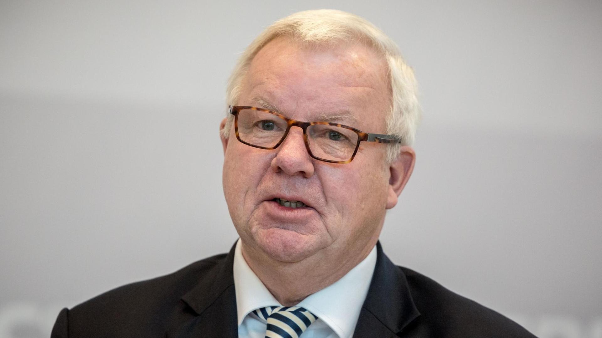 Der stellvertretende Unions-Fraktionschef Michael Fuchs Der stellvertretende Unions-Fraktionschef Michael Fuchs
