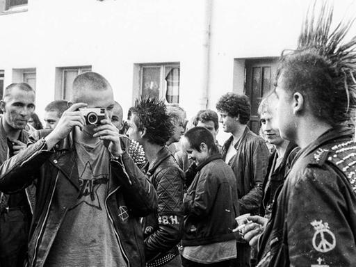 Punk fotografiert Punk - Foto von den Chaostagen 1983