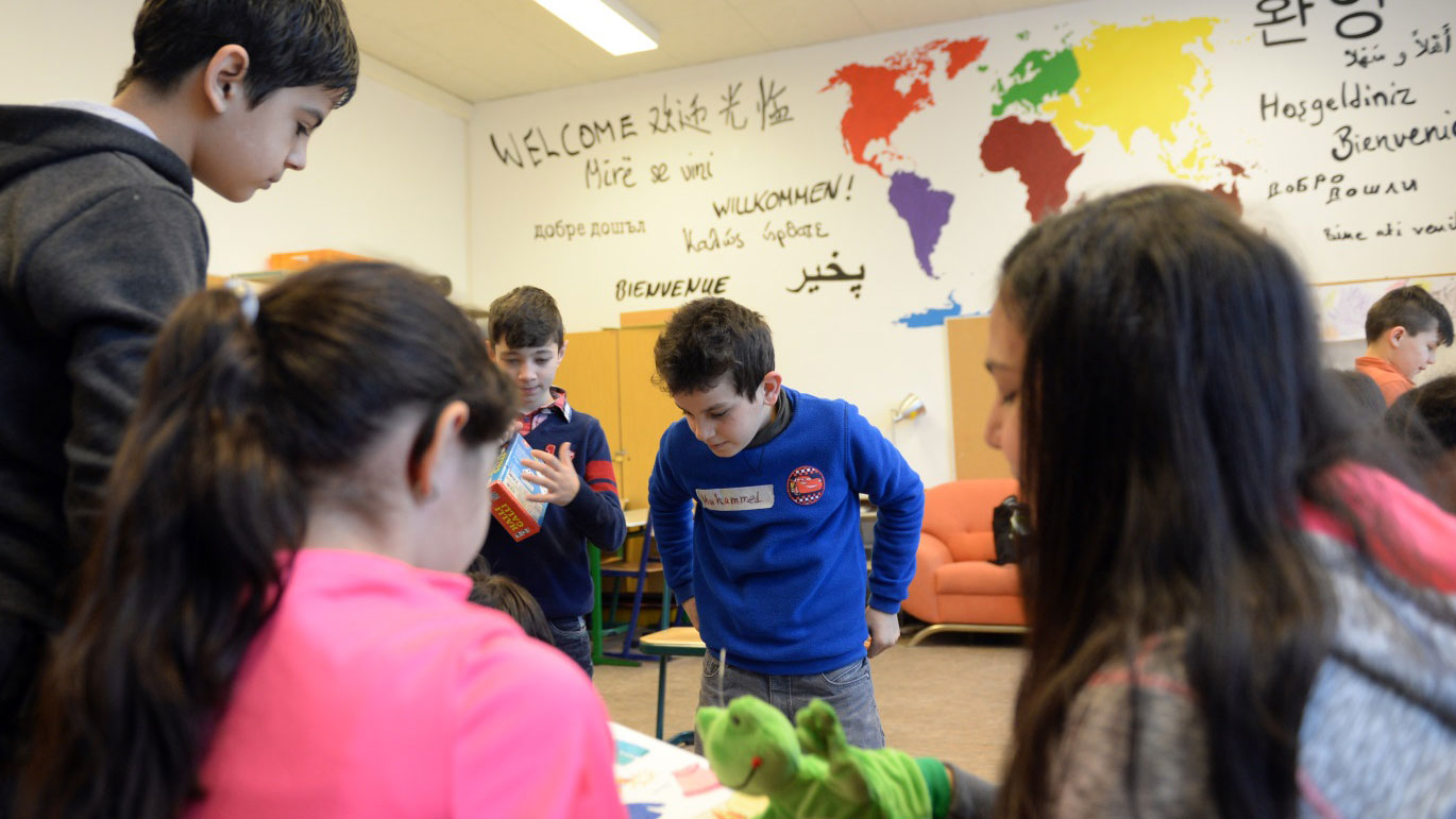 Programm der Uni Bielefeld Geflüchtete Lehrer werden fit für den Job