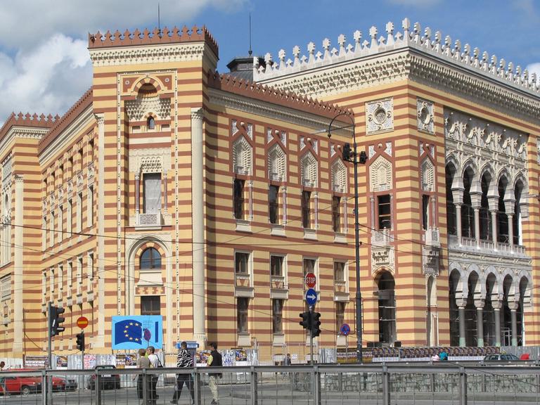 Das alte Rathaus in Sarajevo