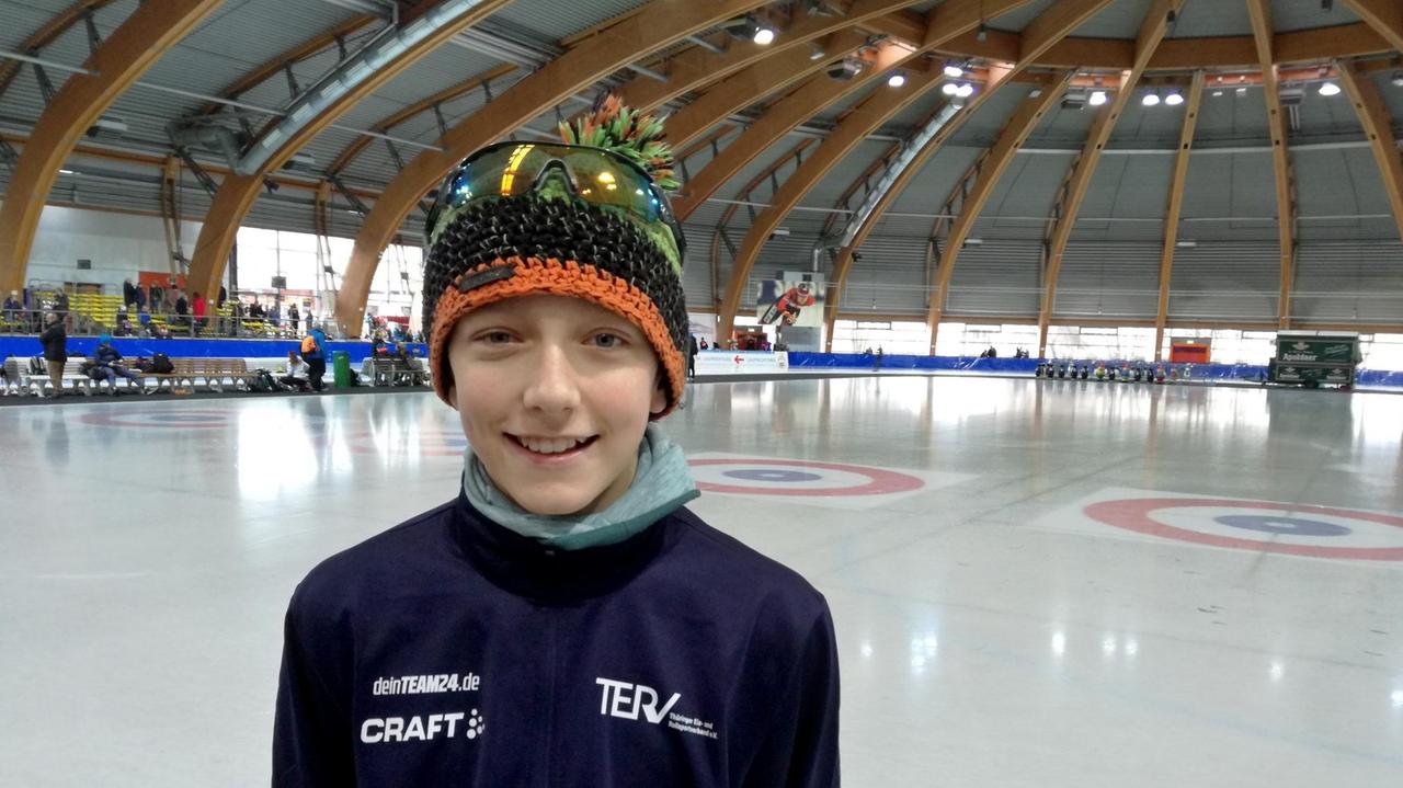 Nachwuchs-Eisschnellläufer Finn Sonnekalb im Eissportzentrum Erfurt
