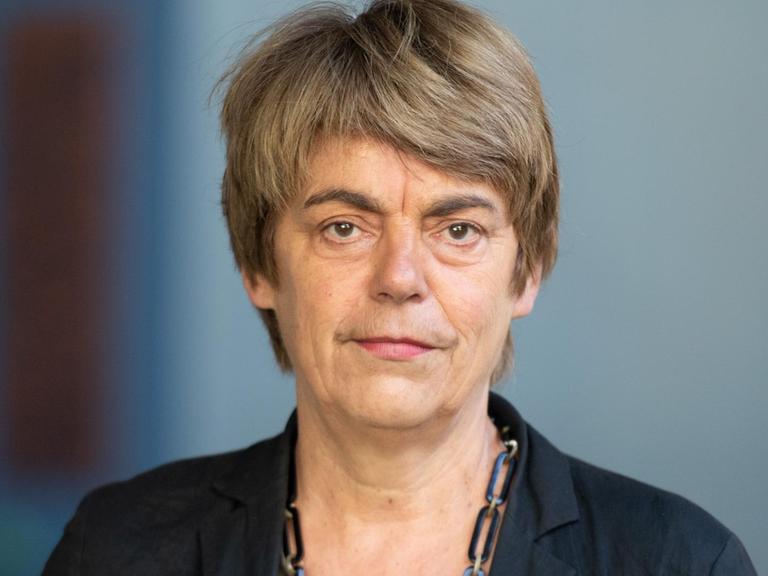 Porträt von Amelie Deuflhard, Intendantin der Kulturfabrik Kampnagel.