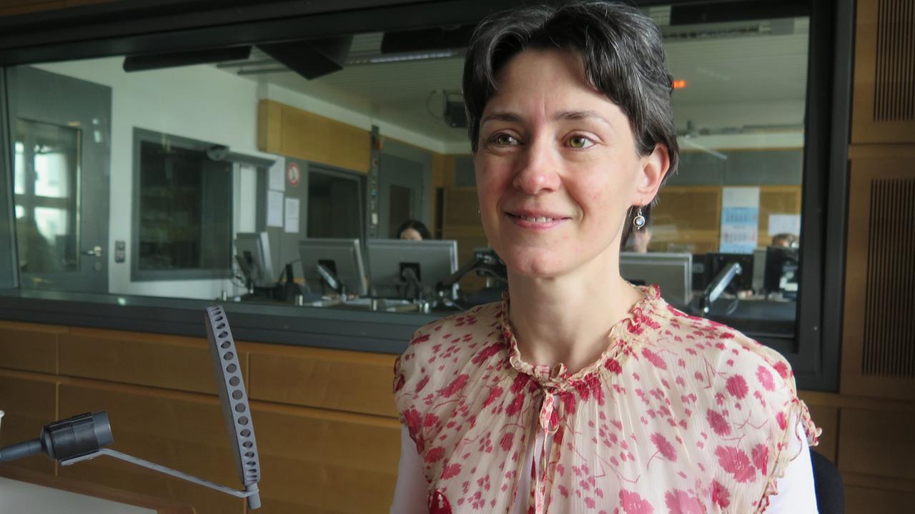 Die Schriftstellerin Ursula Ackrill in der Sendung "Lesart" im Deutschlandradio Kultur