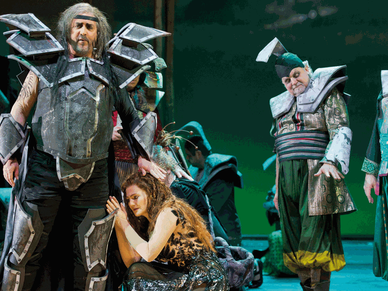 Eine Szene aus Rezniceks Oper "Holofernes" an der Oper Bonn