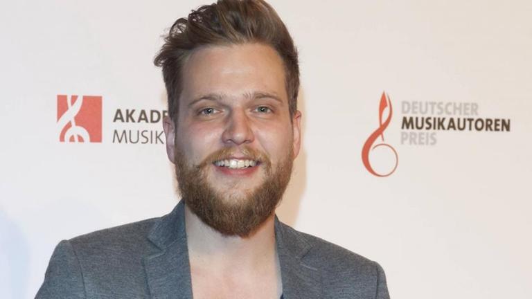 Daniel Nitt bei der 7. Verleihung des Deutschen Musikautorenpreis 2015 in Berlin Daniel Nitt bei der 7. Verleihung des Deutschen Musikautorenpreis 2015 in Berlin