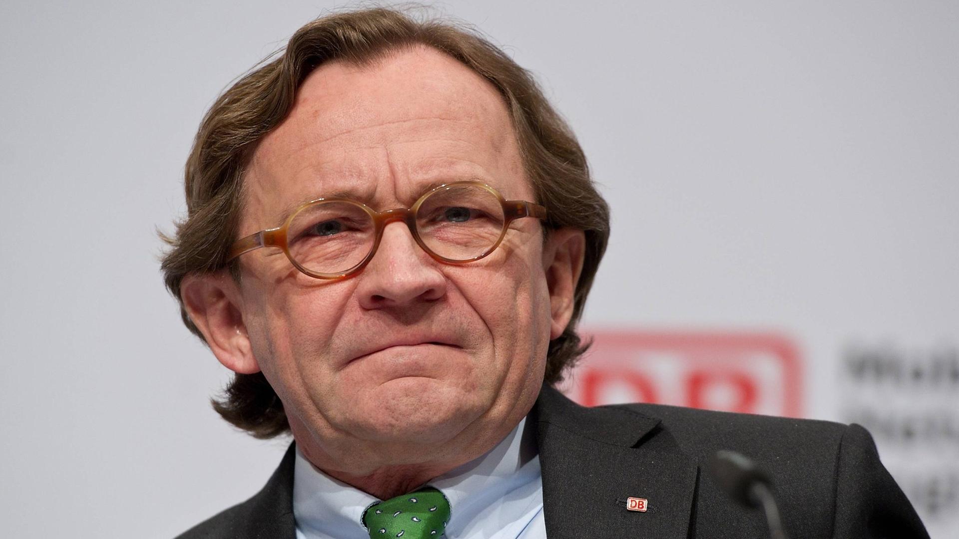 Ulrich Weber, Personalvorstand der Deutsche Bahn AG. Ulrich Weber, Personalvorstand der Deutsche Bahn AG.