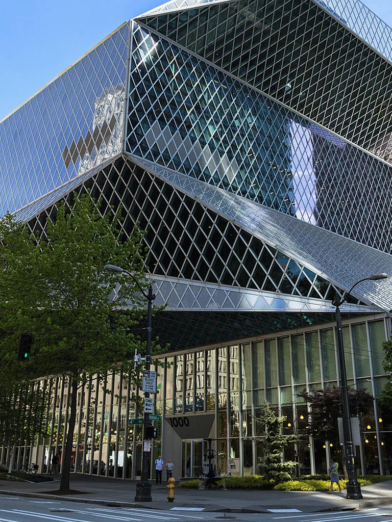 Blick auf die Stadtbibliothek von Seattle im US-Bundesstaat Washington.