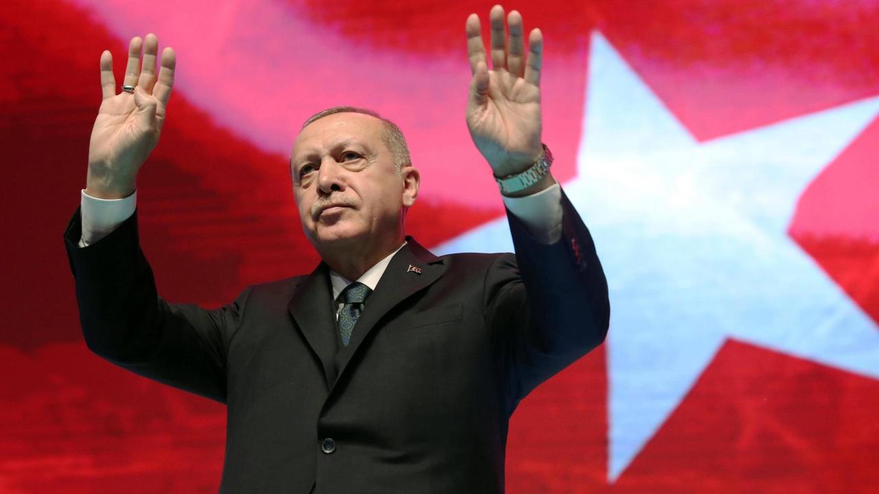 Der türkische Präsident Recep Tayyip Erdogan nimmt oft Bezug auf den Putsch gegen Menderes