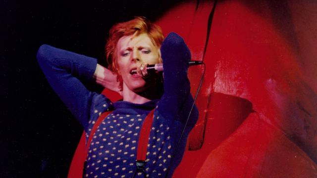 David Bowie bei einem Auftritt in den 70er-Jahren.