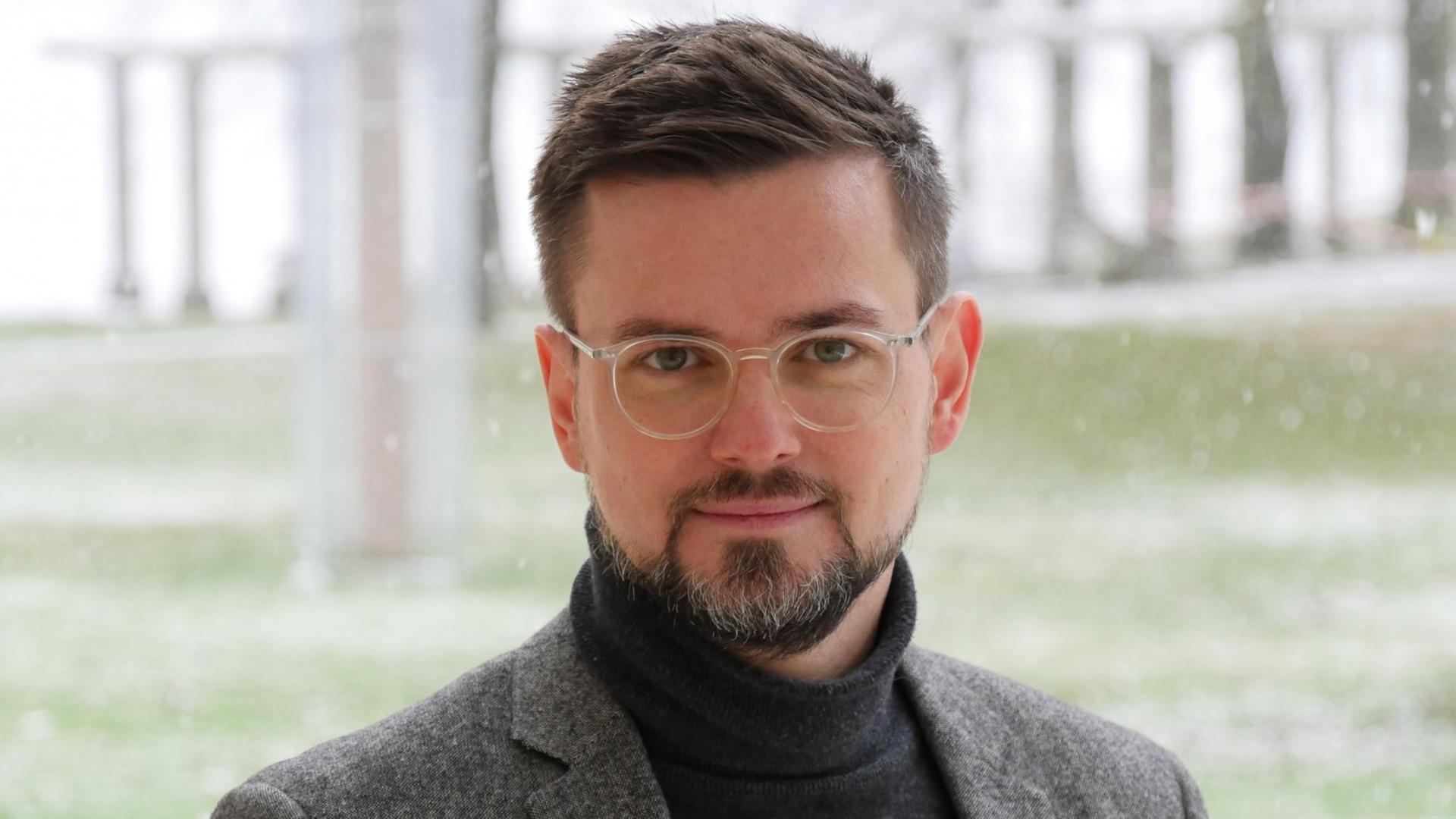 Porträt des Philosophen Hendrik Meyer-Magister. Porträt des Philosophen Hendrik Meyer-Magister.