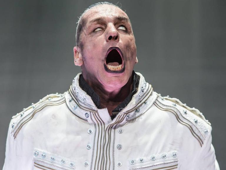 Rammstein-Sänger Till Lindemann - Ein Ambivalentes "Urviech"