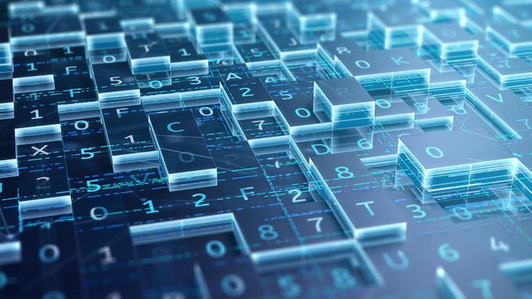 Buchstaben und Zahlen symbolisieren Datentransaktionen Buchstaben und Zahlen symbolisieren Datentransaktionen