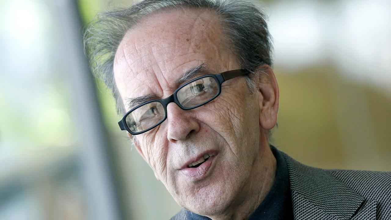 Der albanische Autor Ismail Kadare Der albanische Autor Ismail Kadare