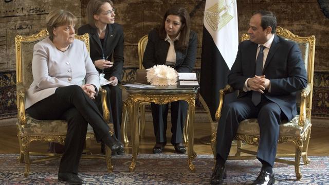 Bundeskanzlerin Angela Merkel zu Besuch in Ägypten bei Präsident Abdel Fattah al-Sisi