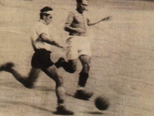 Sportgespräch mit dem Holocaust-Überlebenden Peter Erben, der in der Liga Terezin, der Fußball-Liga des Ghettos Theresienstadt, spielte.