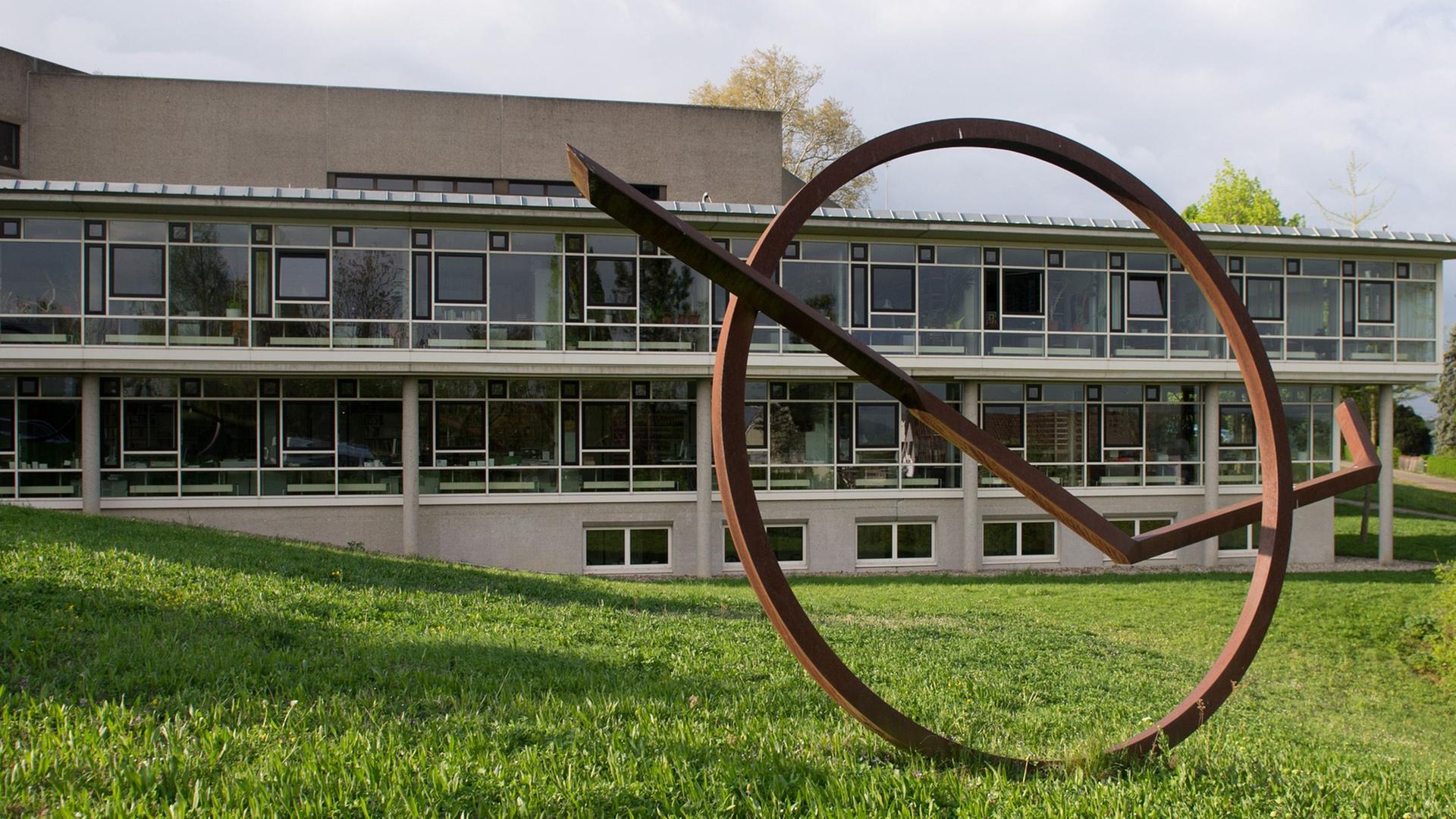 Aufgenommen am 14.04.2014 in Marbach am Neckar (Baden-Württemberg). Aufgenommen am 14.04.2014 in Marbach am Neckar (Baden-Württemberg).