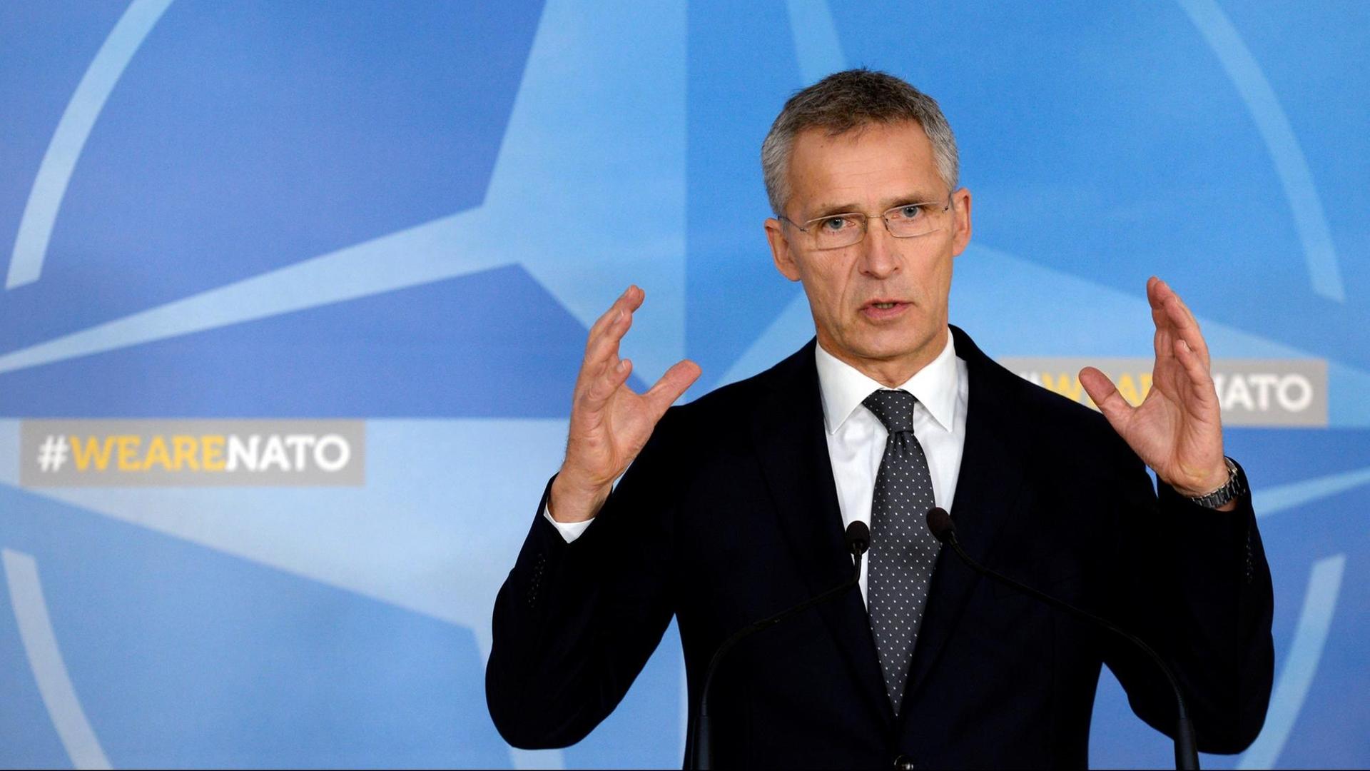 Nato-Generalsekretär Jens Stoltenberg spricht über das Ministertreffen in Brüssel. Nato-Generalsekretär Jens Stoltenberg spricht über das Ministertreffen in Brüssel.