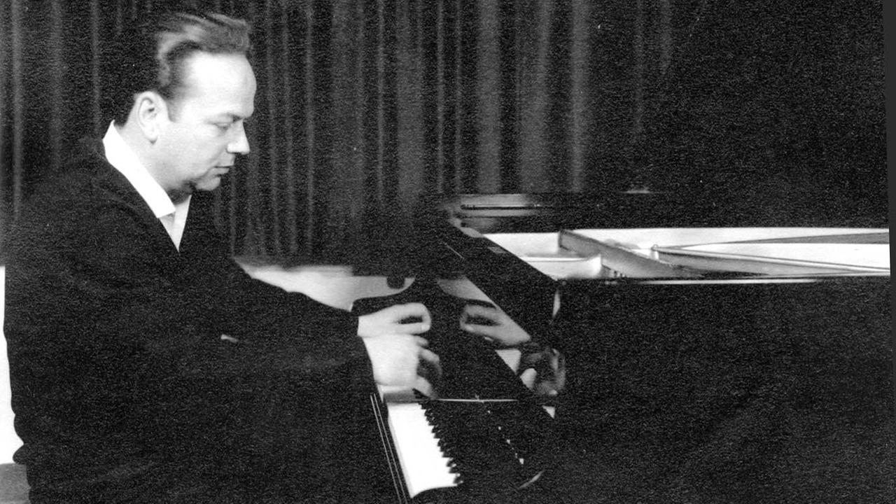 Der Pianist Werner Haas Poesie und Bescheidenheit deutschlandfunk.de