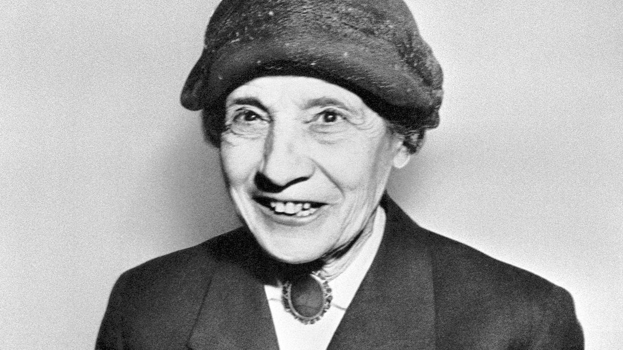 Lise Meitner Lise Meitner