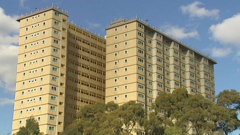 Viele Afrikaner leben in den gesichtslosen Sozialwohnungen in Flemington - einem Stadtteil von Melbourne.