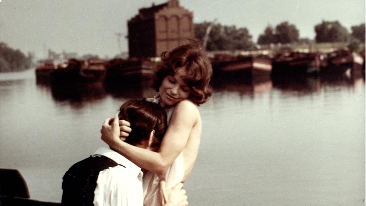 Filmszene aus "Die Legende von Paul und Paula" mit Angelica Domröse und Winfried Glatzeder Filmszene aus "Die Legende von Paul und Paula" mit Angelica Domröse und Winfried Glatzeder