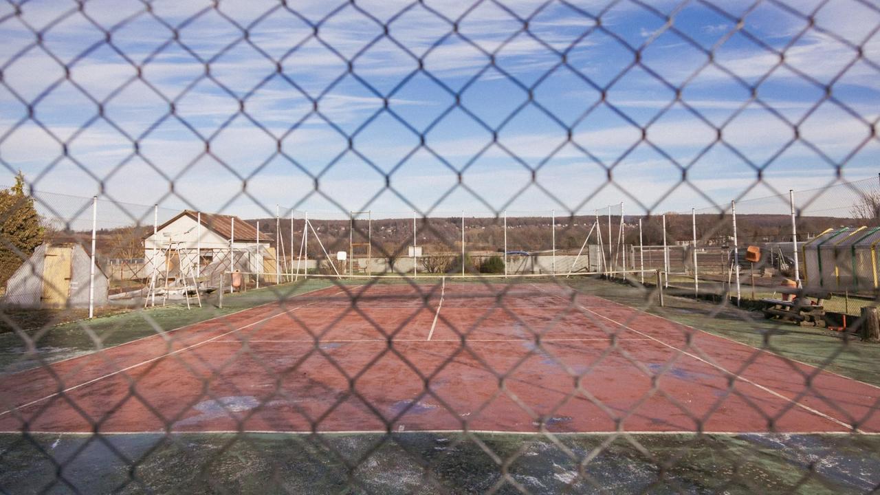 Der Tennisplatz der Wenzel-Brüder